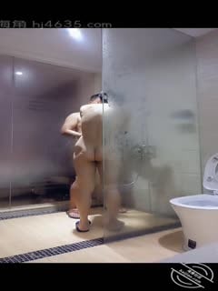 海角原创大神做梦都没想到真的把网红小嫂子搞到手，更牛逼的是大神不想结婚了让小嫂子给生一个2