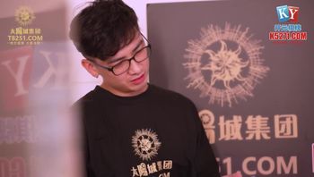 (麻豆傳媒)(mcy-0118)(20230104)飲料店的潑辣女老闆-李蓉蓉