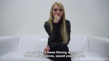 原来美国人也玩直播做爱这一套！-e欧美日光浴室偷拍234-sarka-7621