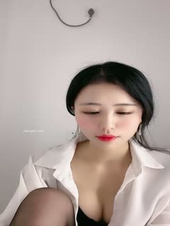 ❤️极品女神【媚儿】❤️黑丝袜高跟大长腿首次道具秀爆射，超清画清